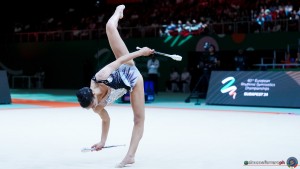 raffaeli sofia ita sfe00650a copia simone ferraro ph